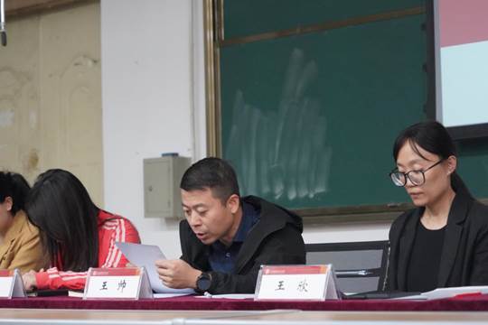 图示, 示意图
中度可信度描述已自动生成:ver1